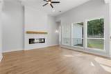 4323 Metropolitan Avenue - Photo 12