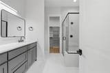 4323 Metropolitan Avenue - Photo 15