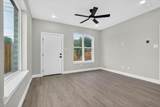 808 Premier - Photo 12
