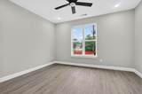 808 Premier - Photo 15