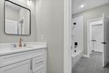 808 Premier - Photo 24