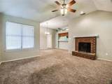 524 Grace - Photo 3