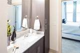 901 Zang Boulevard - Photo 9
