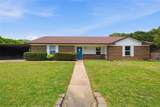 308 Oakwood Lane - Photo 1