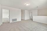 795 Yorkshire Drive - Photo 18