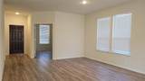 807 Goldenrod Lane - Photo 4