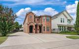 1903 11th Street - Photo 1