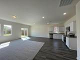 786 Yorkshire Drive - Photo 8