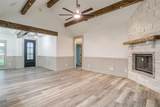 1120 Samantha Dr - Photo 13