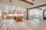 1120 Samantha Dr - Photo 8