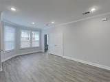 1032 Leuda Street - Photo 9