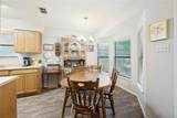 1409 Lincolnshire Way - Photo 11