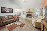 1409 Lincolnshire Way - Photo 4