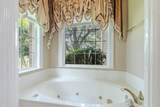 806 Forest Oaks Circle - Photo 17