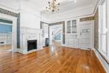 511 Travis Street - Photo 13