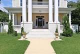 511 Travis Street - Photo 3