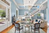 511 Travis Street - Photo 6