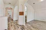 814 Bluewood Street - Photo 2
