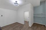 4037 Navarro Way - Photo 32