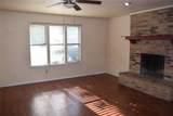 1806 Family Circle - Photo 11