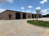 5550 Barksdale Boulevard - Photo 2