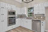 4925 Courtside Drive - Photo 17