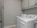 408 Halifax Circle - Photo 22