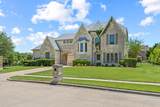 399 Wyndemere Boulevard - Photo 2
