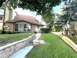 2035 Clubview Drive - Photo 11