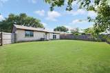 555 Hawthorne Drive - Photo 2
