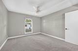 555 Hawthorne Drive - Photo 24