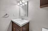 555 Hawthorne Drive - Photo 26