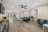 1725 Bardfield Avenue - Photo 4