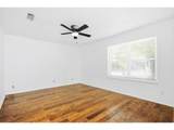 2108 Guinevere Street - Photo 10
