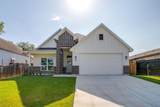 2613 Chestnut Avenue - Photo 1
