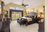 8101 Oak Creek Lane - Photo 16