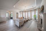 210 La Fontaine Lane - Photo 8