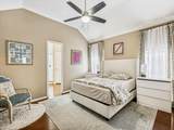 808 Canyon Valley Drive - Photo 14