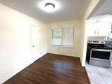 501 Perry Street - Photo 3