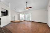 1425 Thistlewood Lane - Photo 4
