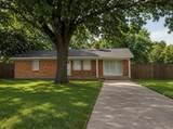 1425 Park Circle Drive - Photo 3