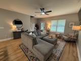 162 Collinswood - Photo 2