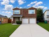 305 Daisy Lane - Photo 1