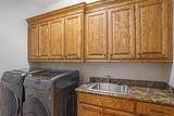 7713 Lakeview Circle - Photo 32