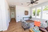 802 Walnut Street - Photo 2