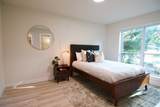 1231 Lexington Square - Photo 5