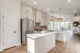 2824 Weisenberger Street - Photo 9