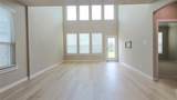 913 London Town Lane - Photo 3
