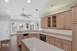 9108 Colonial Gardens - Photo 23