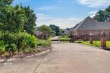 9108 Colonial Gardens - Photo 31
